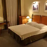 Hotel Central Ξενοδοχείο 3*