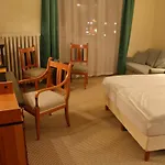 Hotel Central Ξενοδοχείο 3*